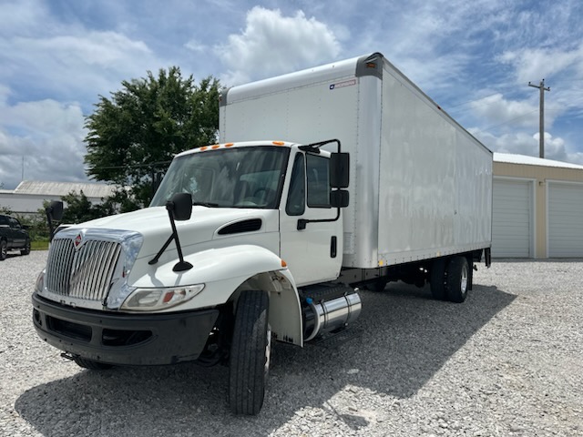 2017 International 4300 – 6 month/15,000 mile warranty Engine/Aftertreatment/trans/rears – Great financing Available!!e!!!!!