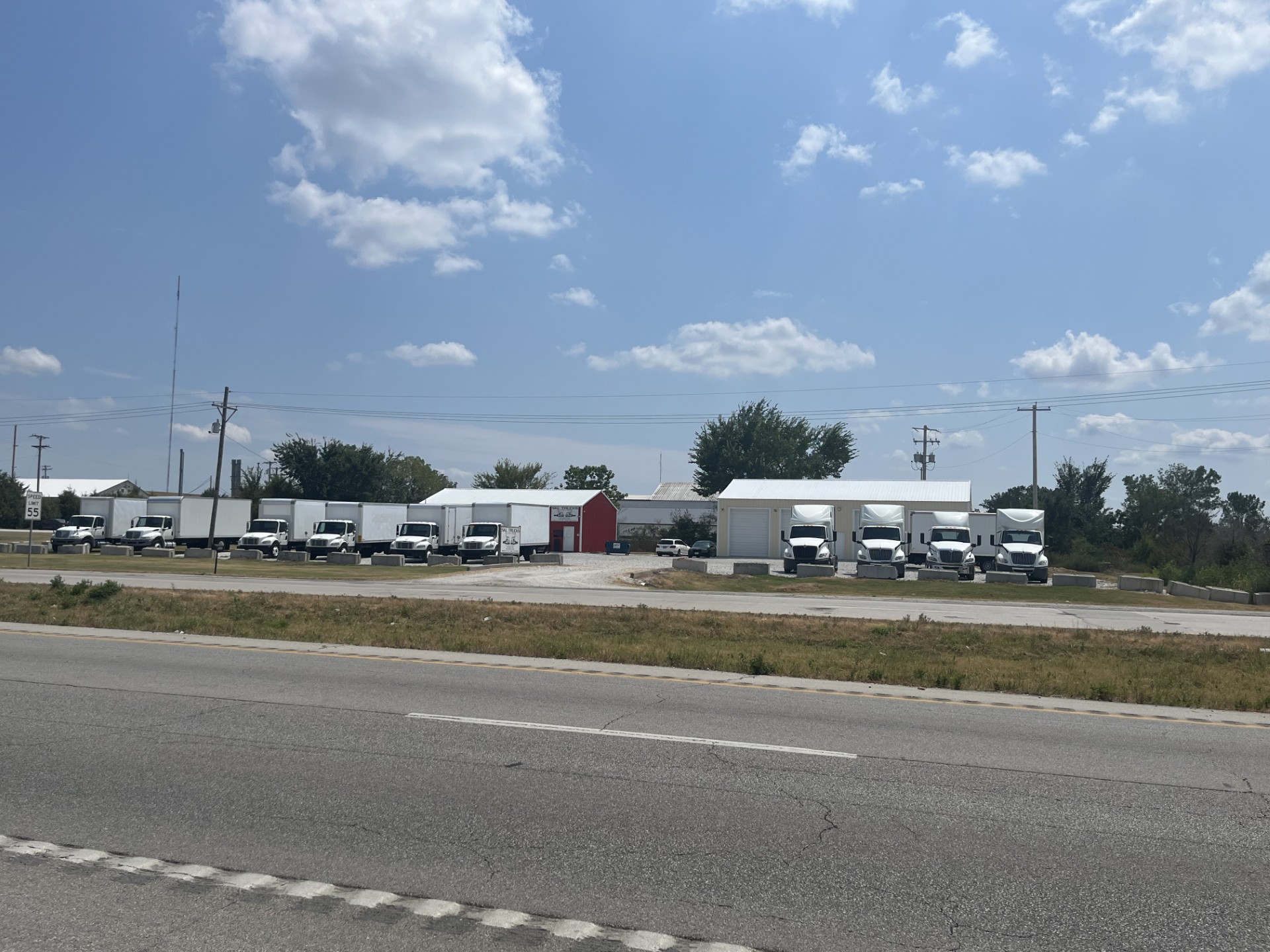 SKL Trucks inventory